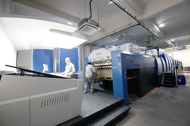 1640高寶5+L膠印機(jī)